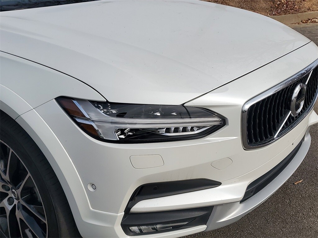 2018 Volvo V90 Cross Country T6 AWD photo 4
