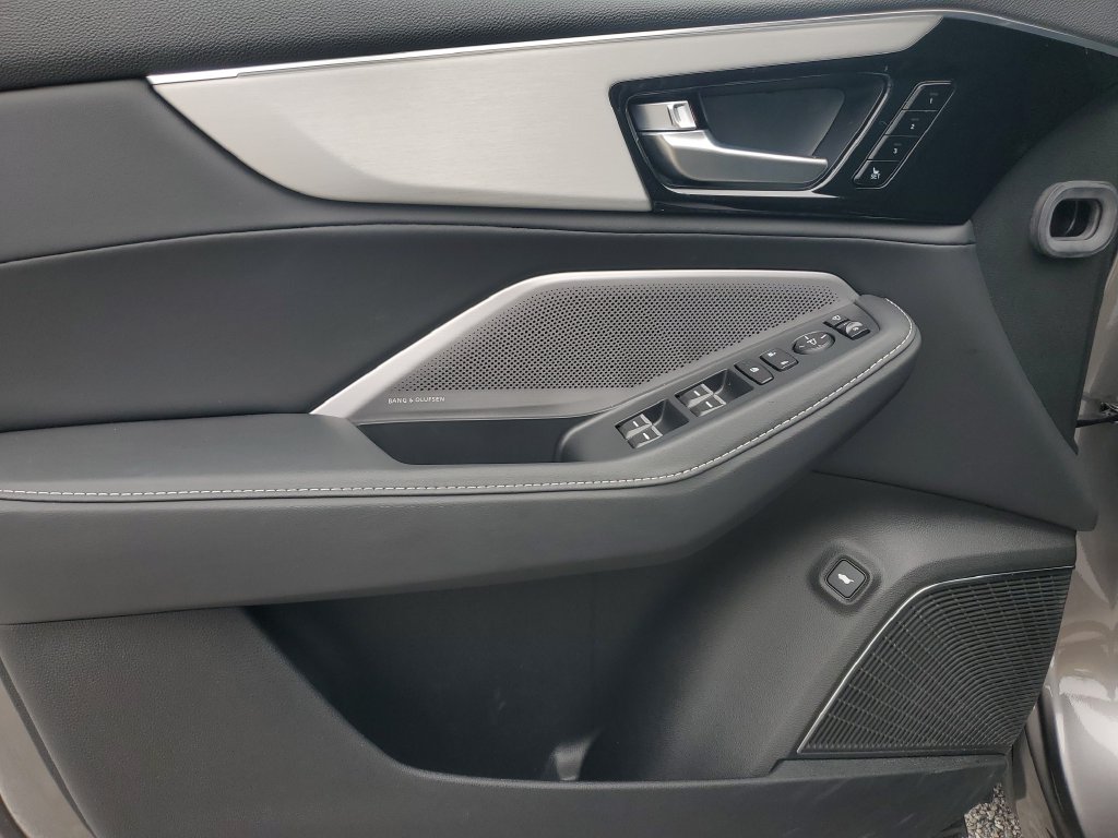2026 Acura MDX Technology Package - Photo 19