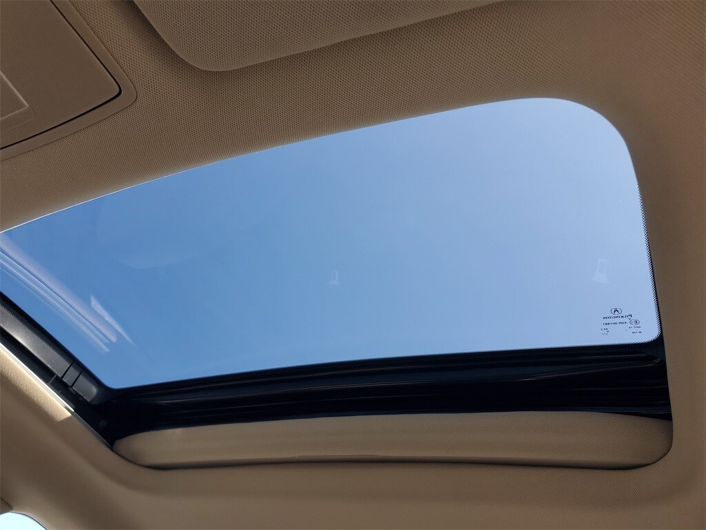 2025 Acura TLX Technology Package - Photo 30