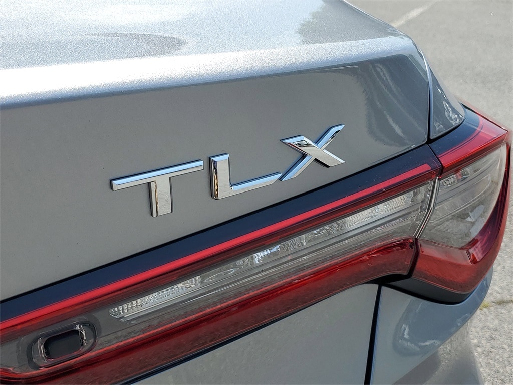 2025 Acura TLX Technology Package - Photo 8