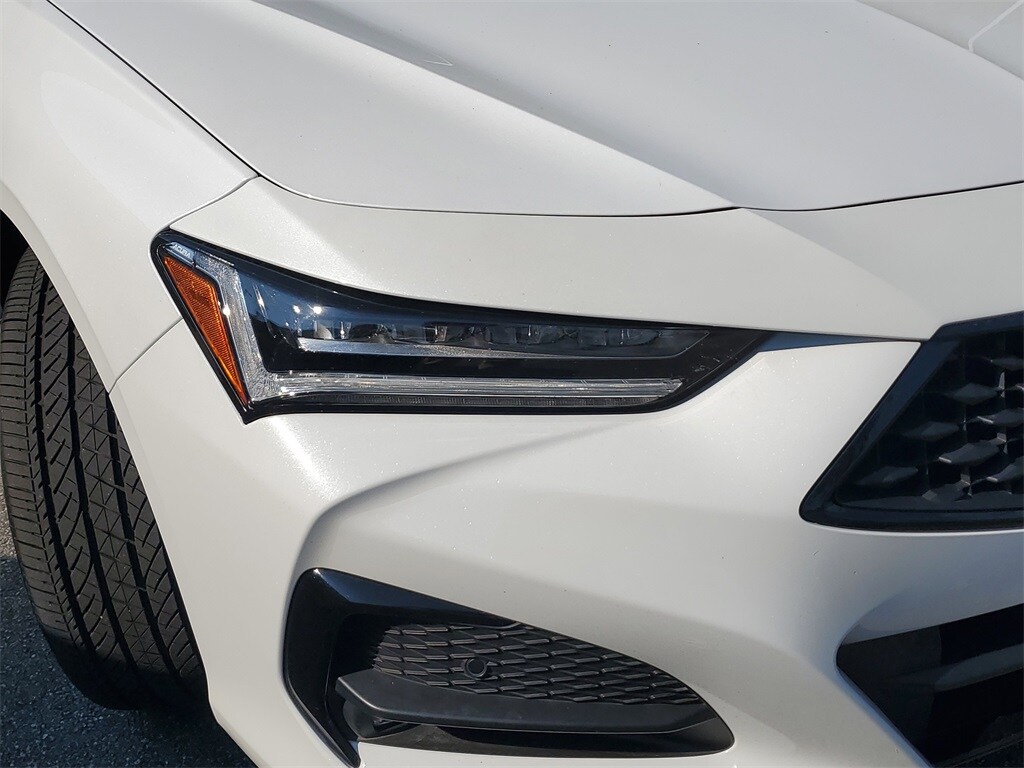 2022 Acura TLX A-Spec photo 4