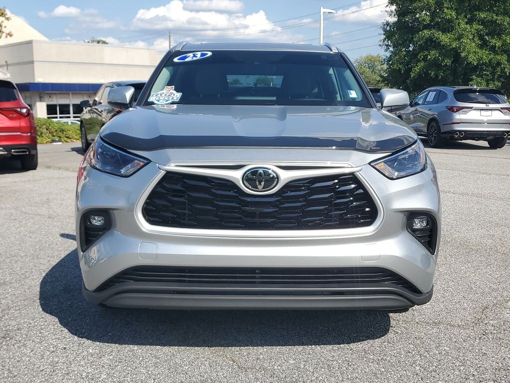 Used 2023 Toyota Highlander XLE SUV