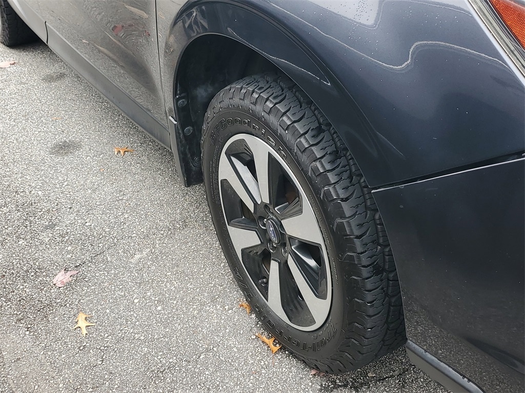 Used 2017 Subaru Forester 2.5i Premium SUV