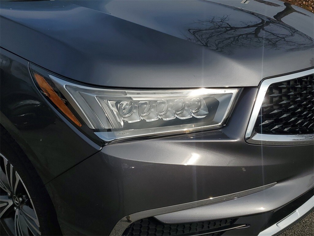 2017 Acura MDX SH-AWD photo 2