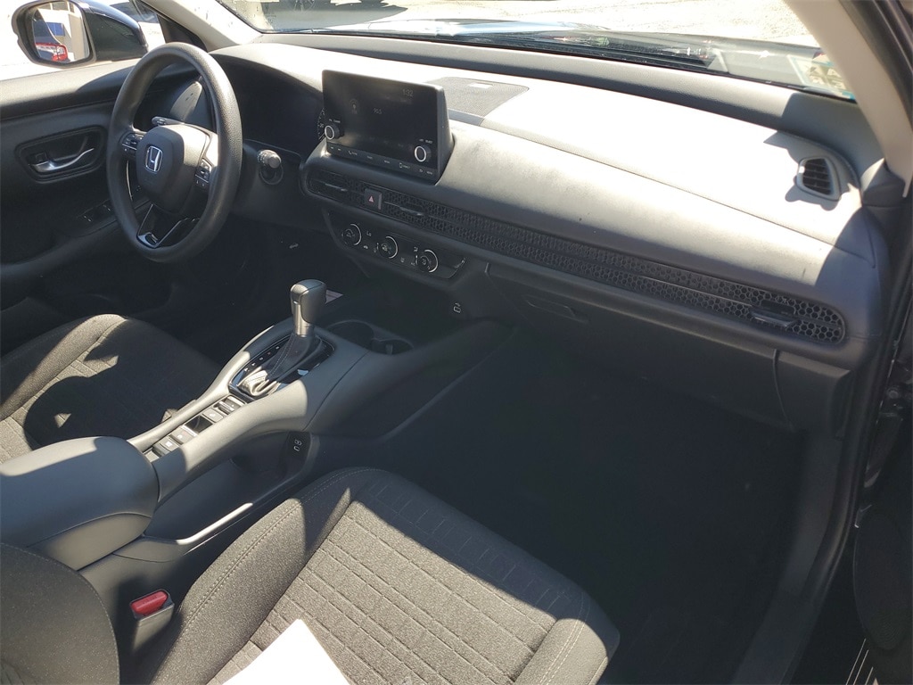 Used 2025 Honda HR-V LX SUV