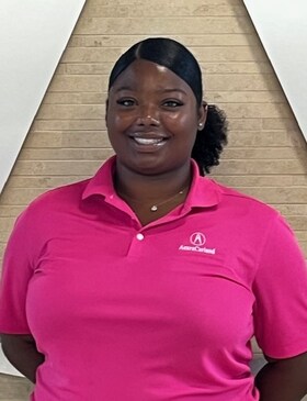 Staff member Anya Crawford from ID_4f3bff6a7b78