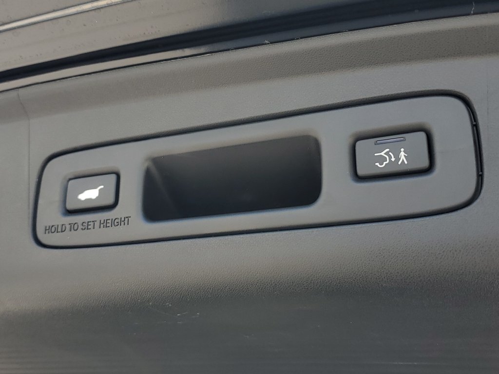 2025 Acura ADX Base - Photo 12