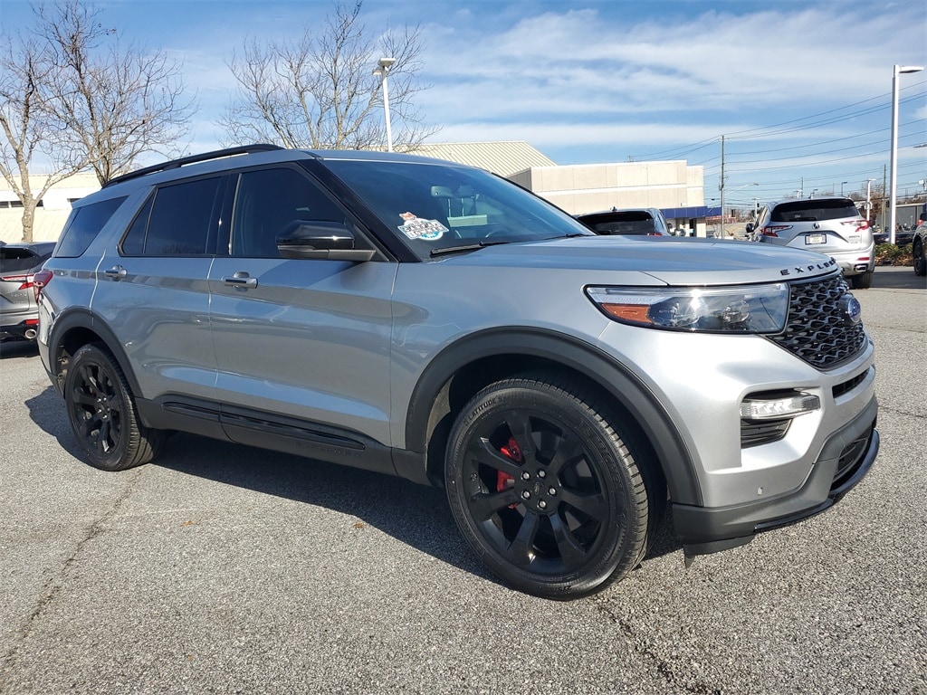 Used 2022 Ford Explorer ST SUV