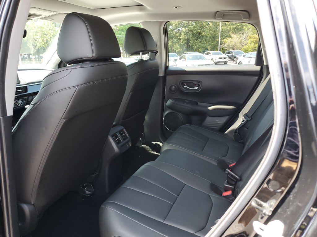 2025 Acura ADX Base - Photo 15