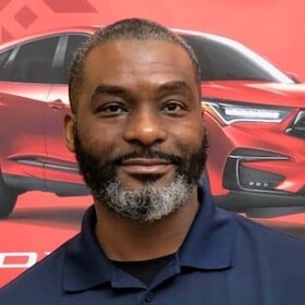 Staff member David Howell from ID_0405d2e3a1c2