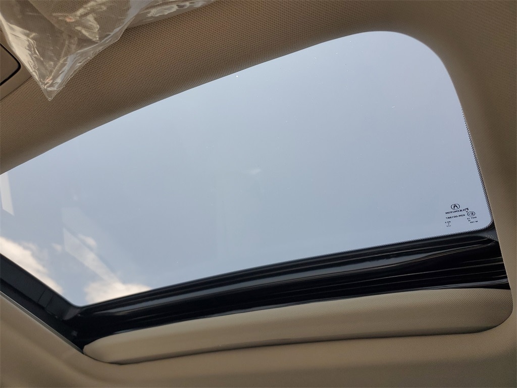 2025 Acura TLX Technology Package - Photo 30