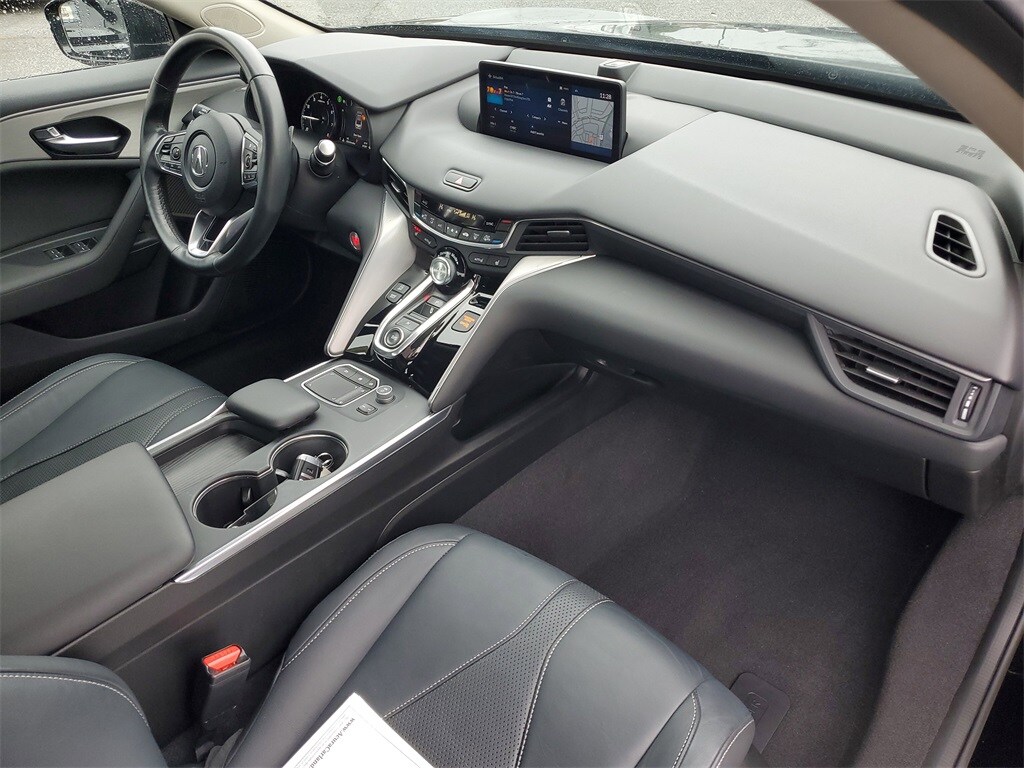 2022 Acura TLX Technology photo 3