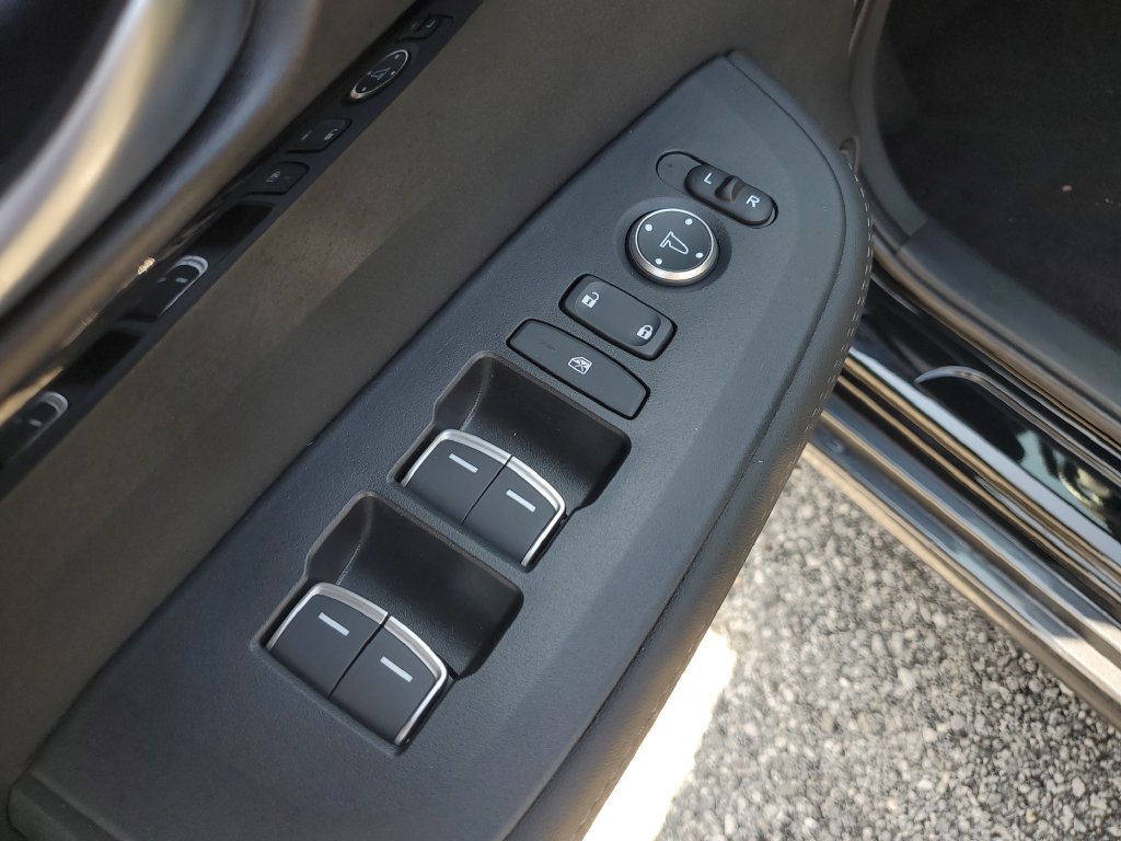 2025 Acura ADX Base - Photo 19