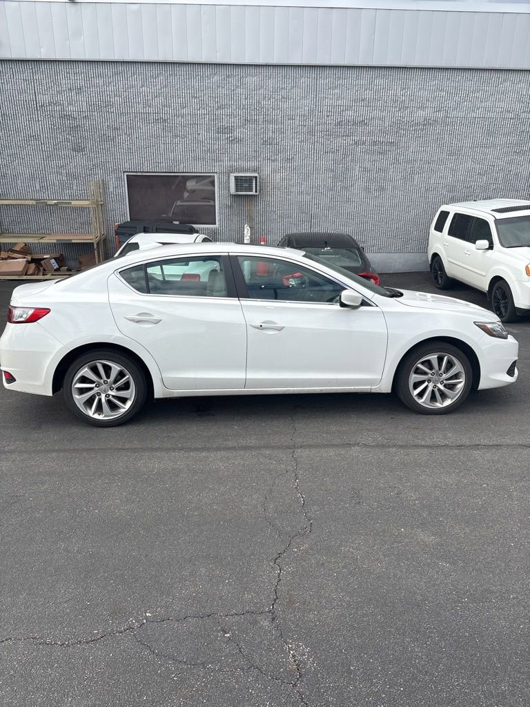 2016 Acura ILX Base Plus photo 2
