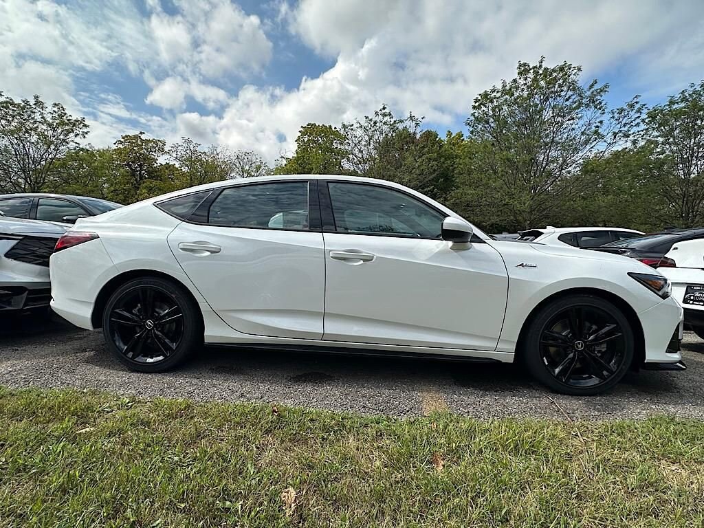 2026 Acura Integra A-Spec photo 2