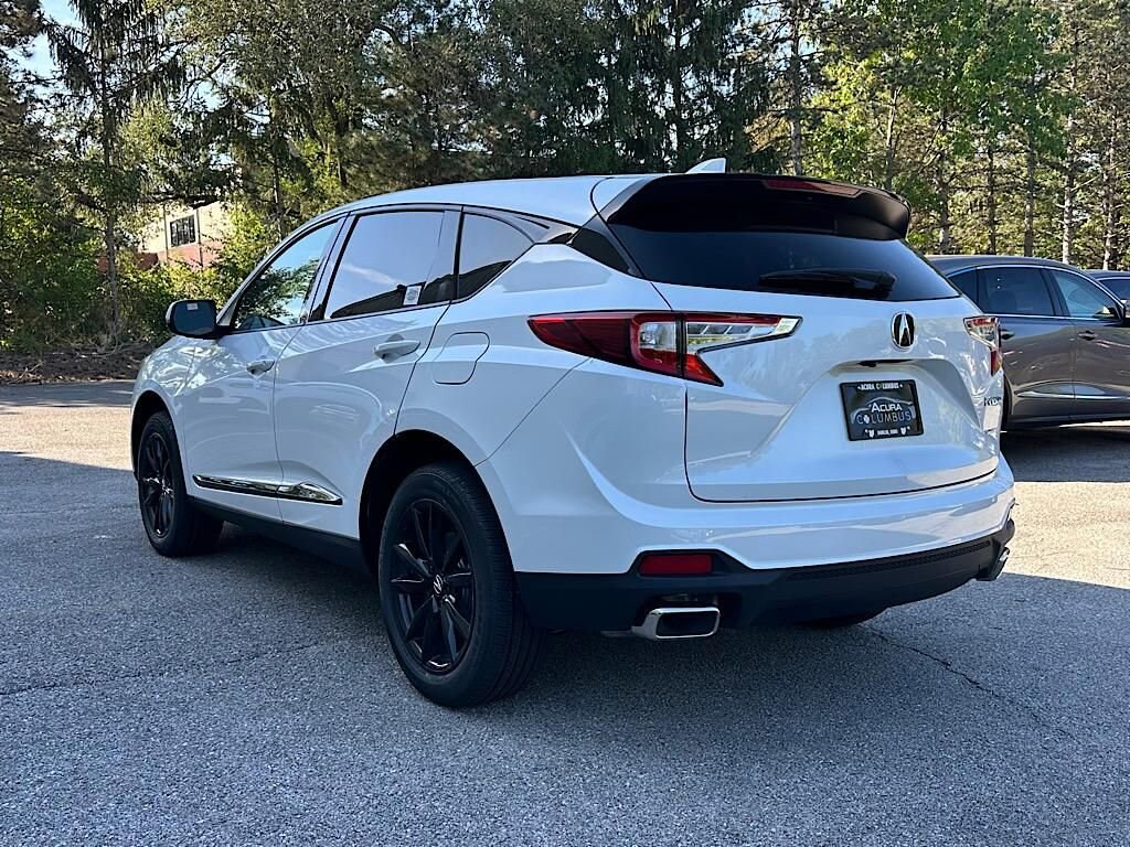 2025 Acura RDX photo 4