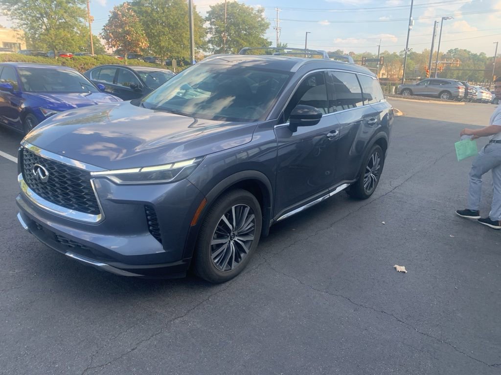 2022 Infiniti QX60 Sensory photo 2