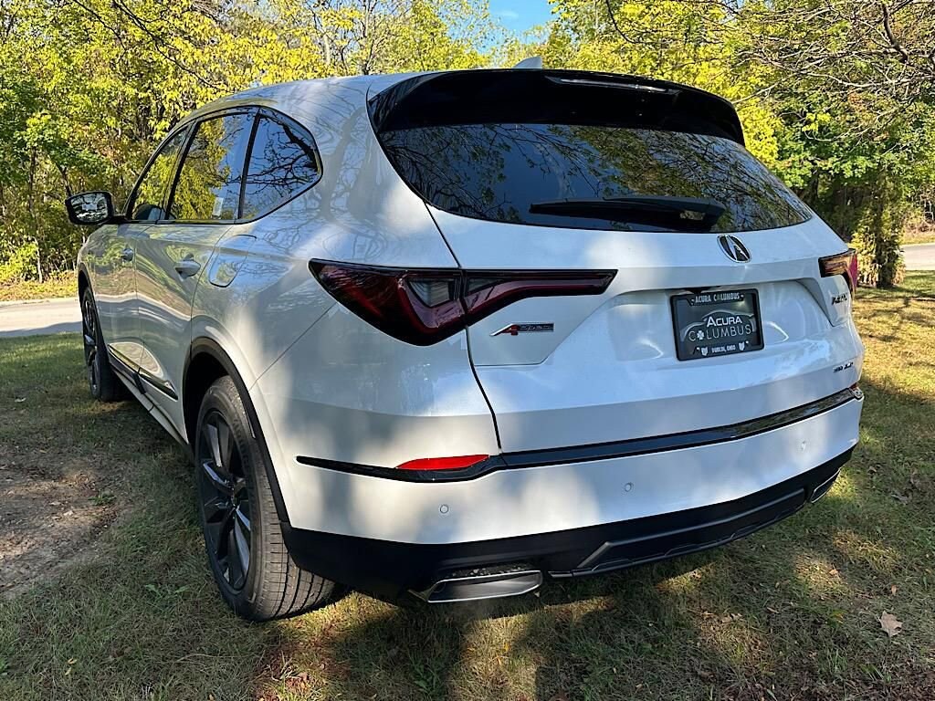 2026 Acura MDX SH-AWD A-Spec photo 4