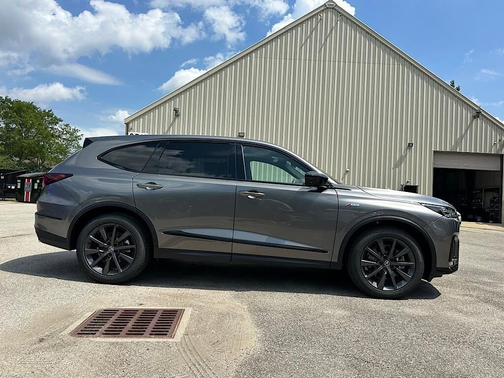 2026 Acura MDX SH-AWD A-Spec photo 3