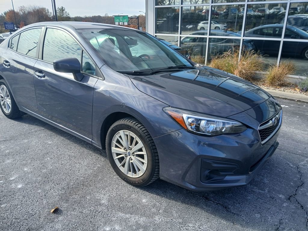 2017 Subaru Impreza 2.0i Premium photo 3
