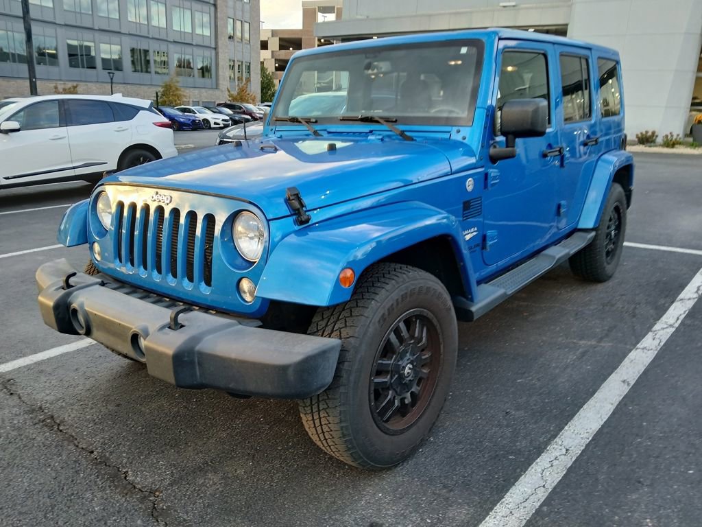 2015 Jeep Wrangler Unlimited Sahara photo 3