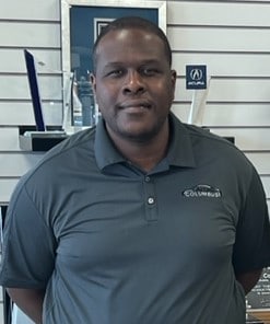 Staff member Chavaughn Lockett from ID_f5e49f53c291