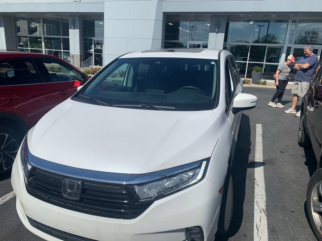 2023 Honda Odyssey EX-L photo 2