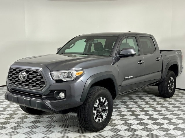 Used 2022 Toyota Tacoma TRD Off Road with VIN 3TMAZ5CN0NM163475 for sale in Burlington, VT