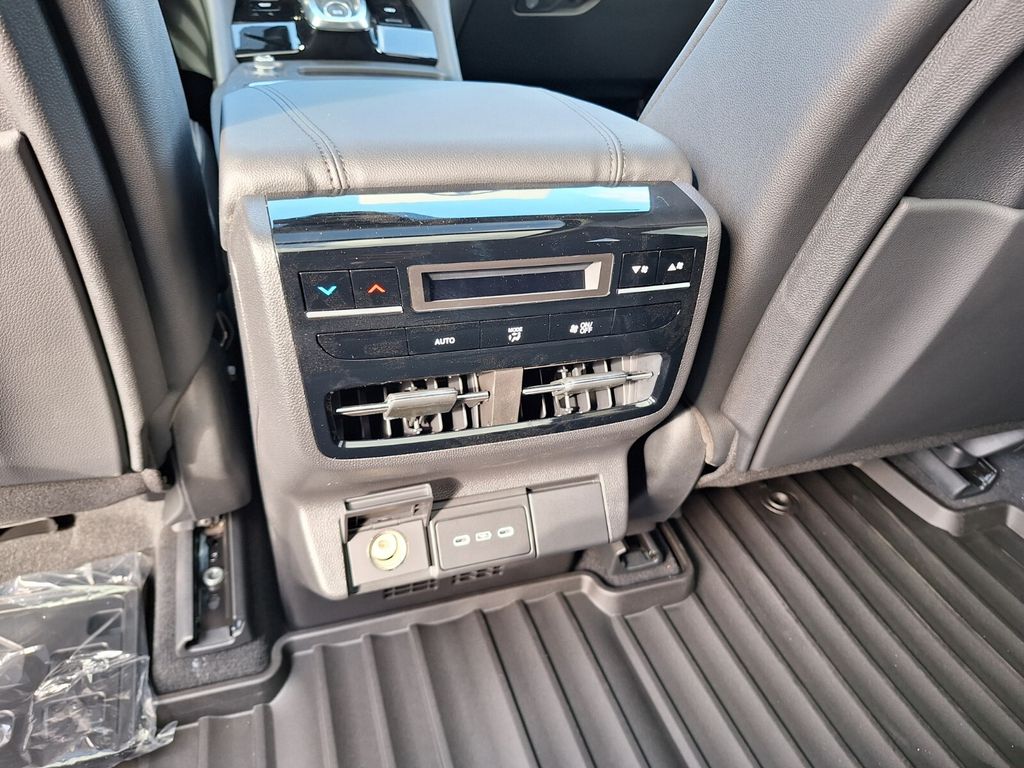 2026 Acura MDX Base - Photo 13