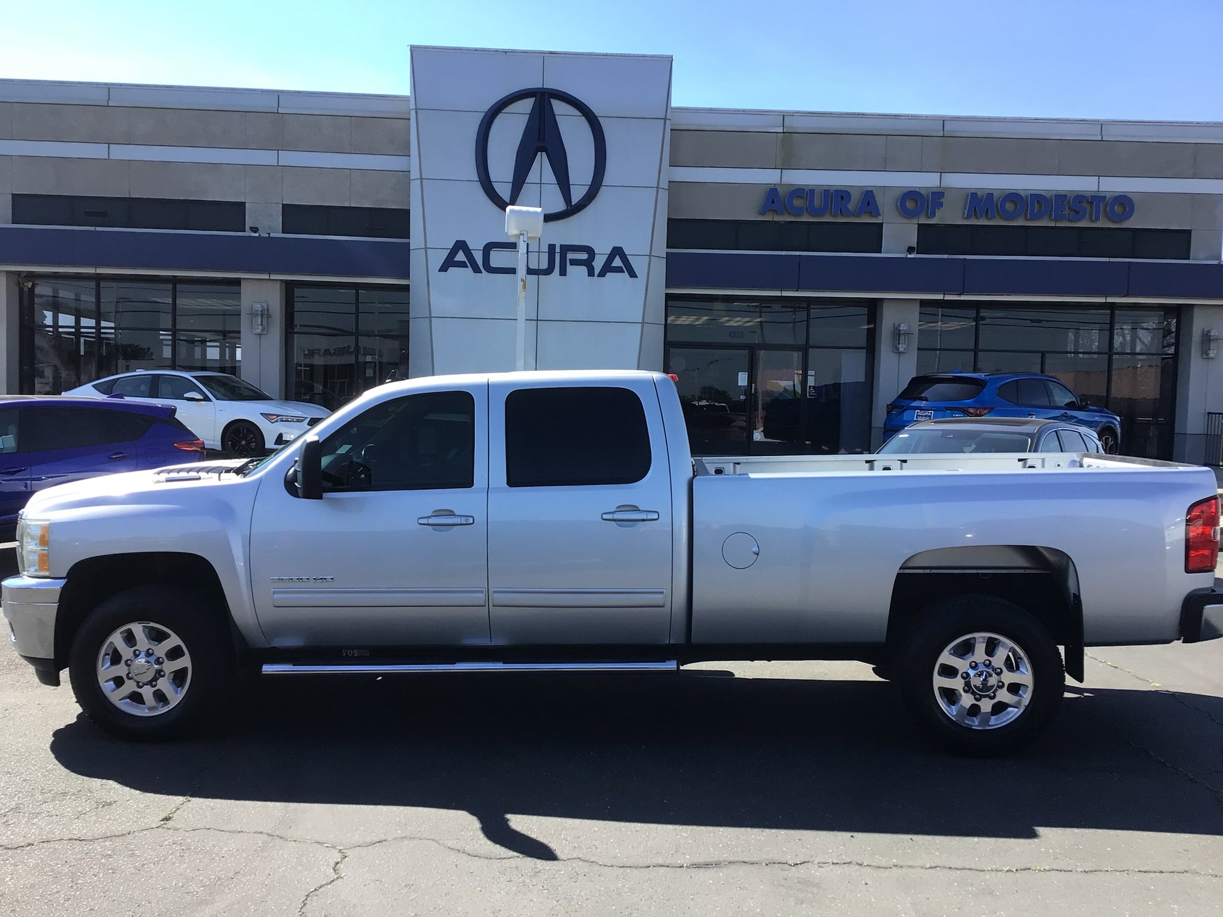 2012 Chevrolet Silverado HD LTZ Crew Cab LWB's photo