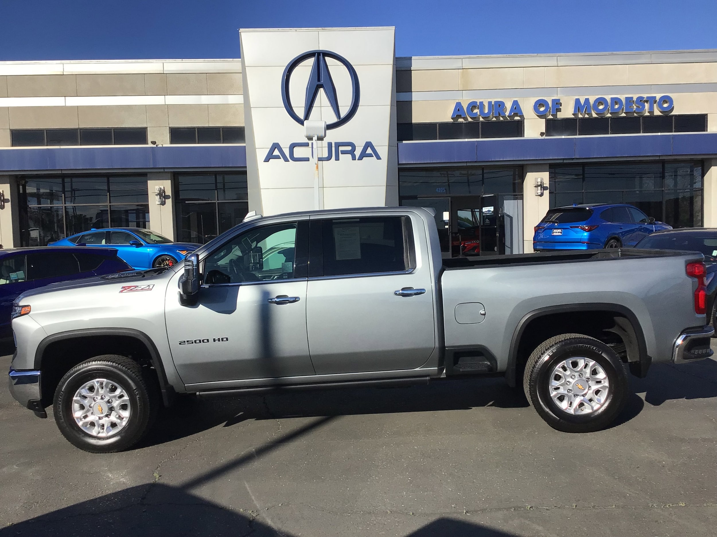 2024 Chevrolet Silverado HD LTZ 4WD Crew Cab Standard Box's photo