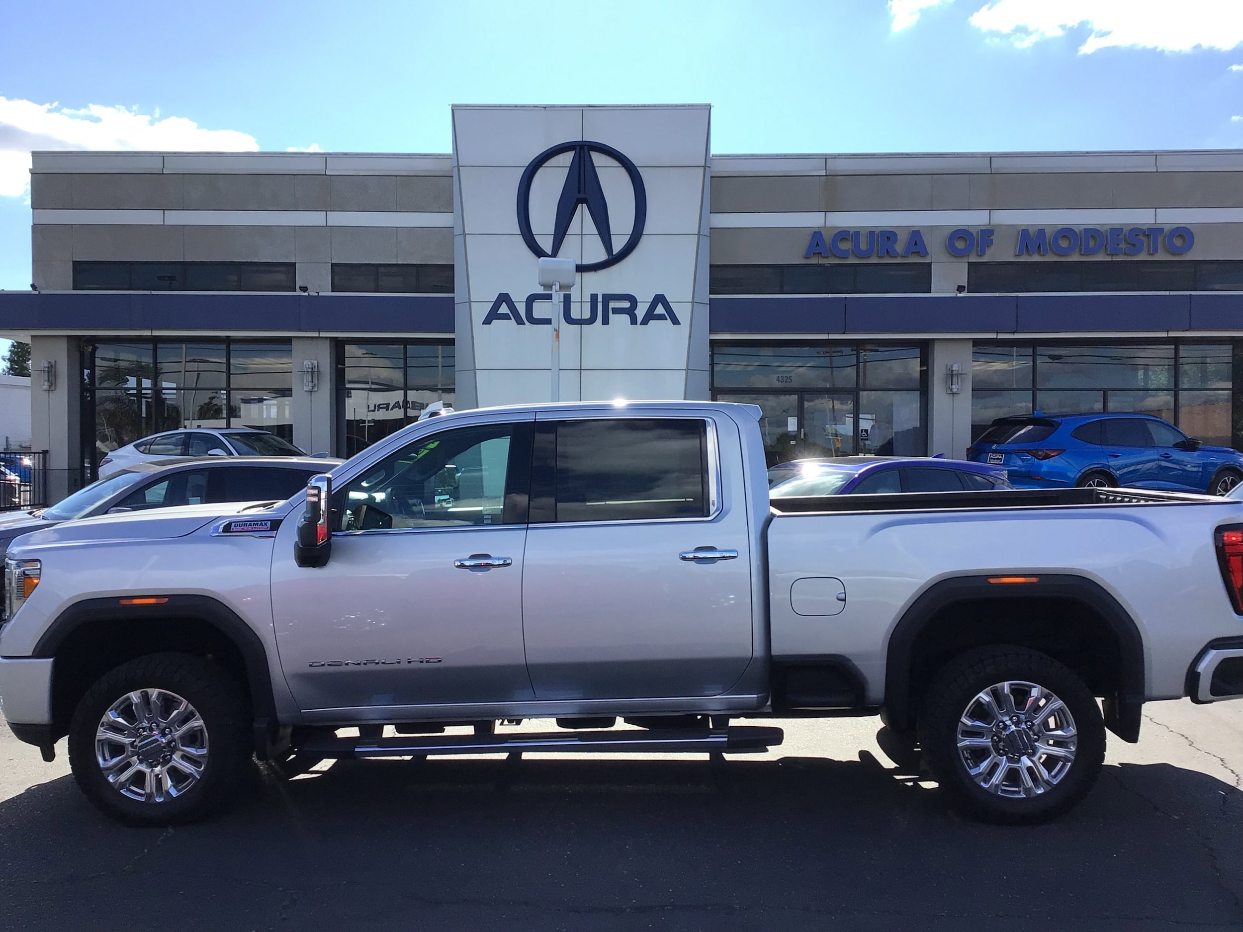 2021 GMC Sierra 4WD Crew Cab Standard Box Denali's photo