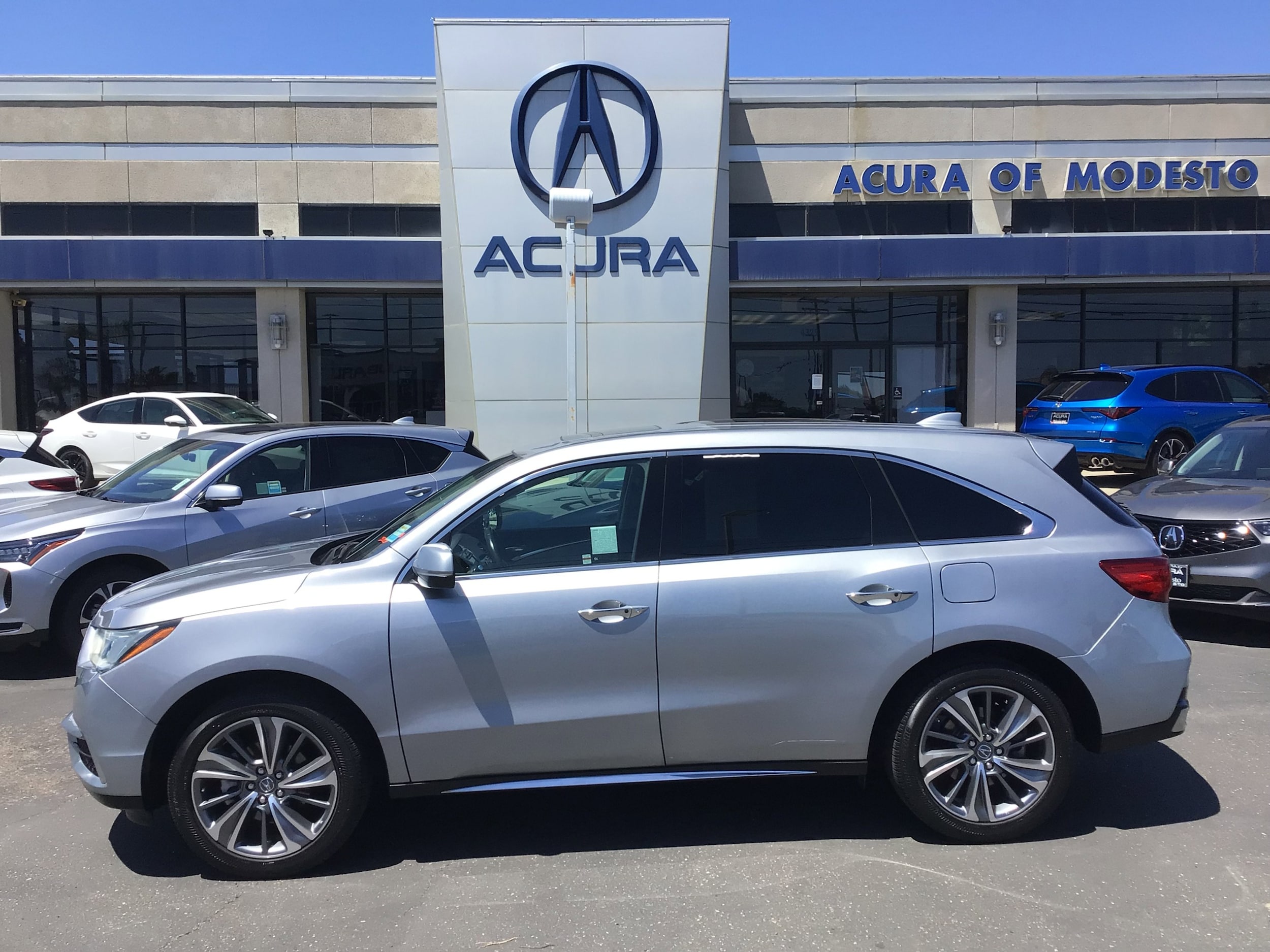 2017 Acura MDX w/Technology Package's photo