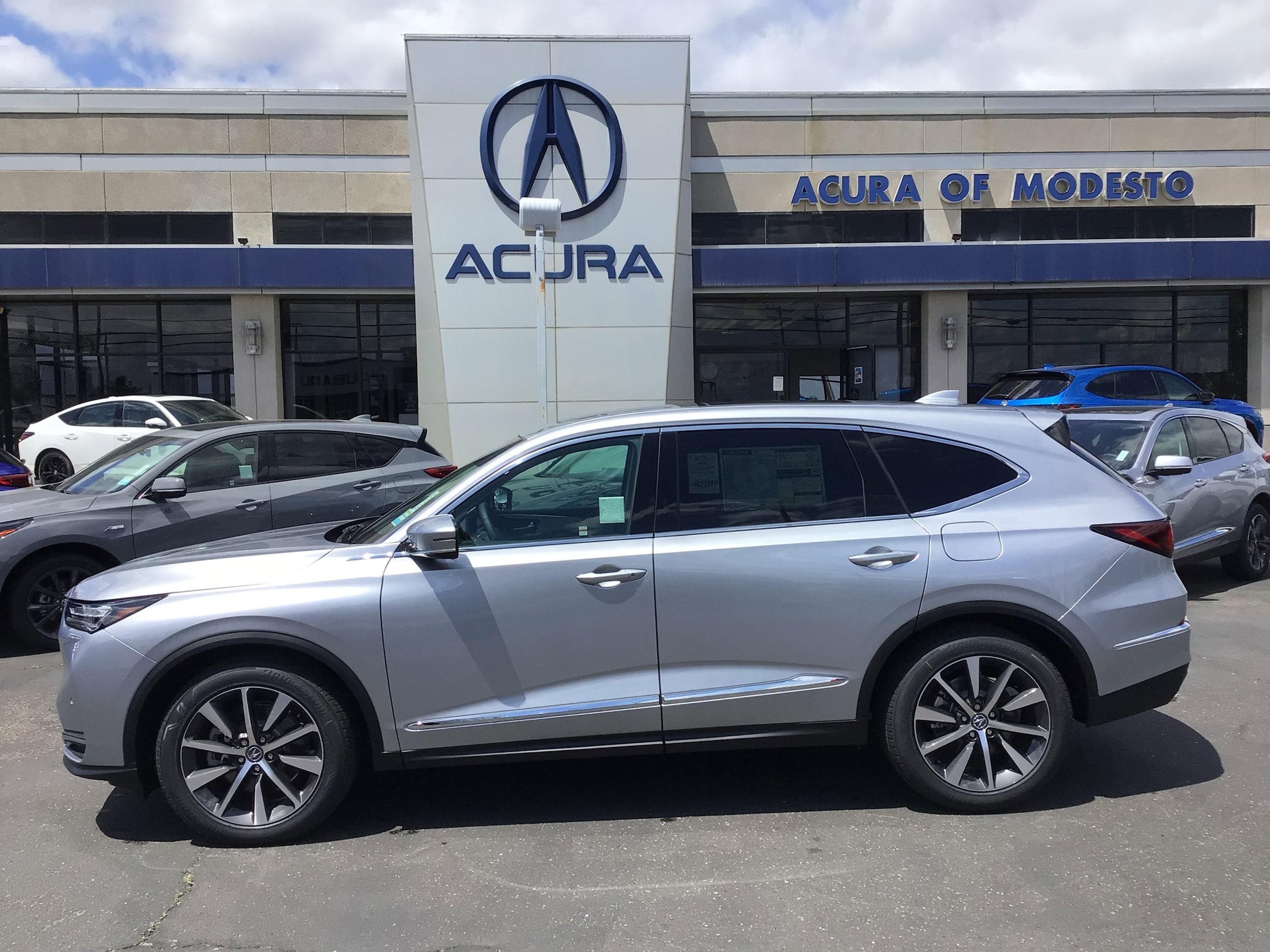 2026 Acura MDX SH-AWD w/Technology Package's photo