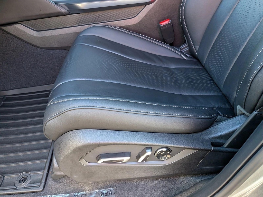 Used 2026 Acura MDX w/Technology Package SUV