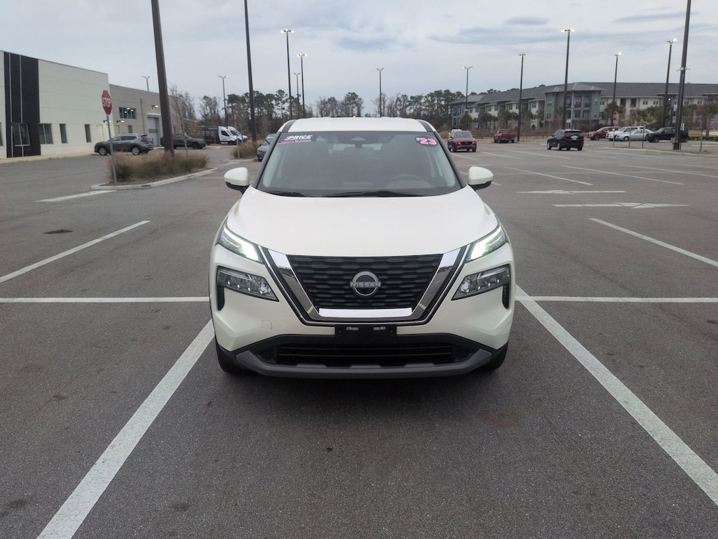 Used 2023 Nissan Rogue SV SUV