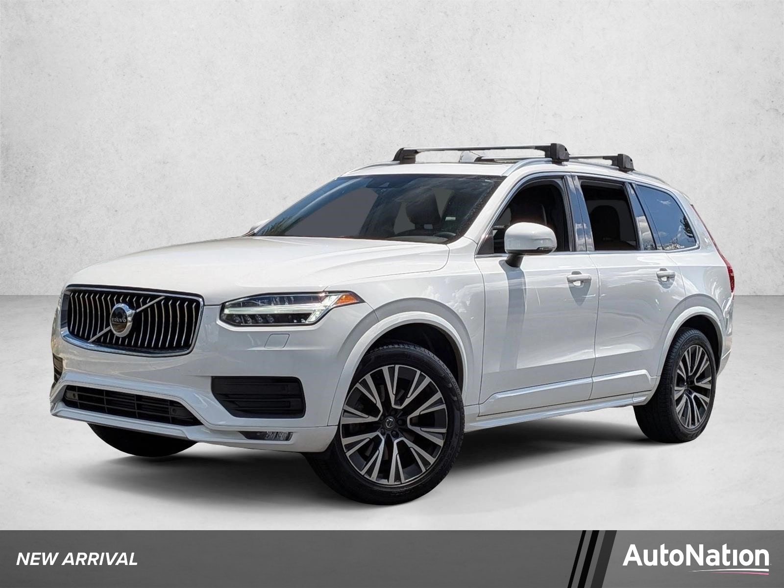 2021 Volvo XC90 T6 Momentum AWD's photo