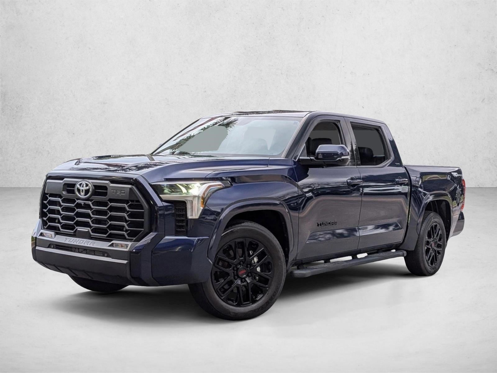 2022 Toyota Tundra SR5's photo