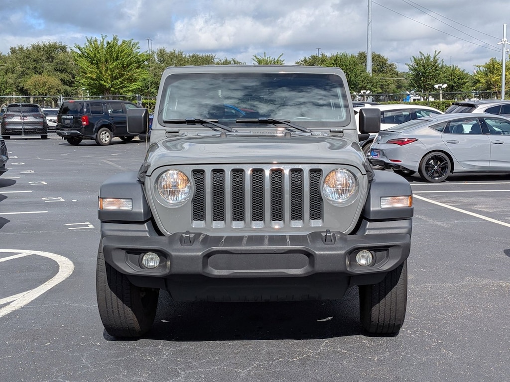 Used 2019 Jeep Wrangler SUV