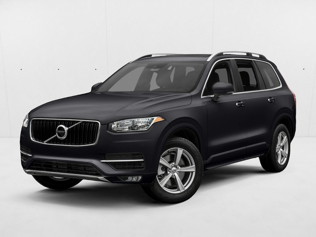 Used 2017 Volvo XC90 Momentum SUV