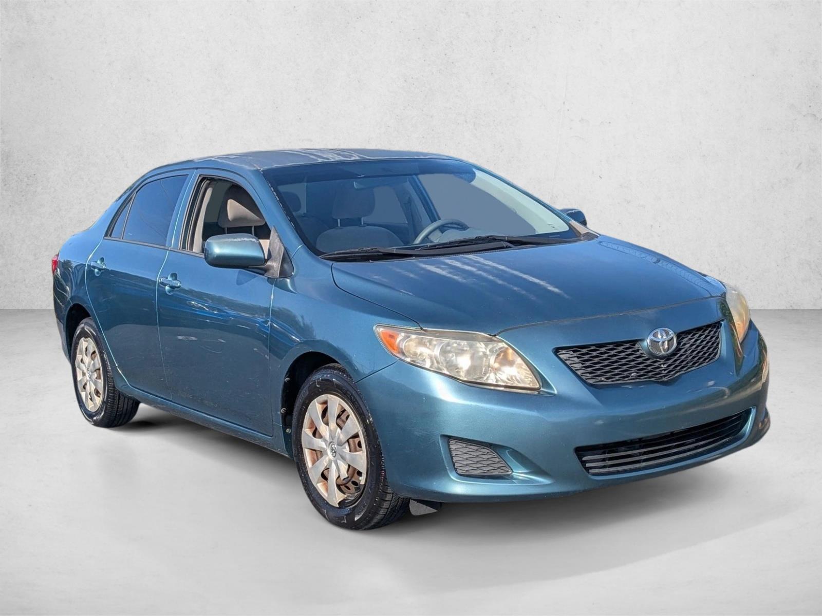 2009 Toyota Corolla LE photo 3