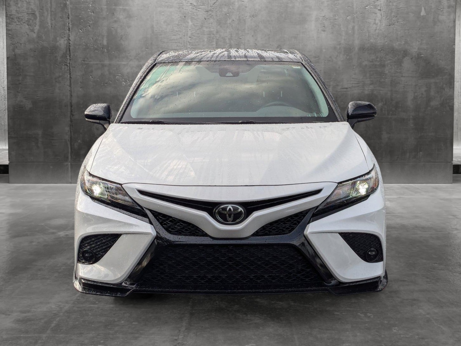 Used 2020 Toyota Camry XSE with VIN 4T1NZ1AK0LU045479 for sale in Sanford, FL