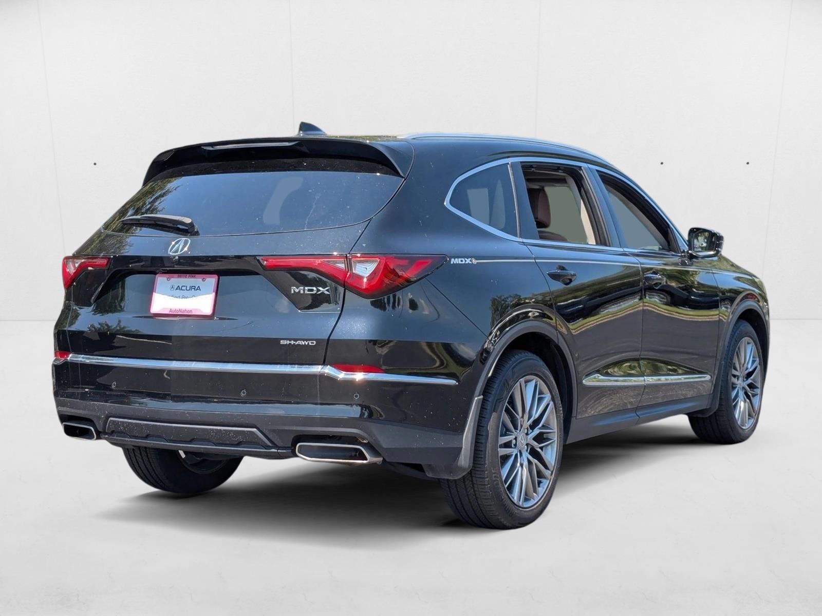 2024 Acura MDX SH-AWD Advance photo 4