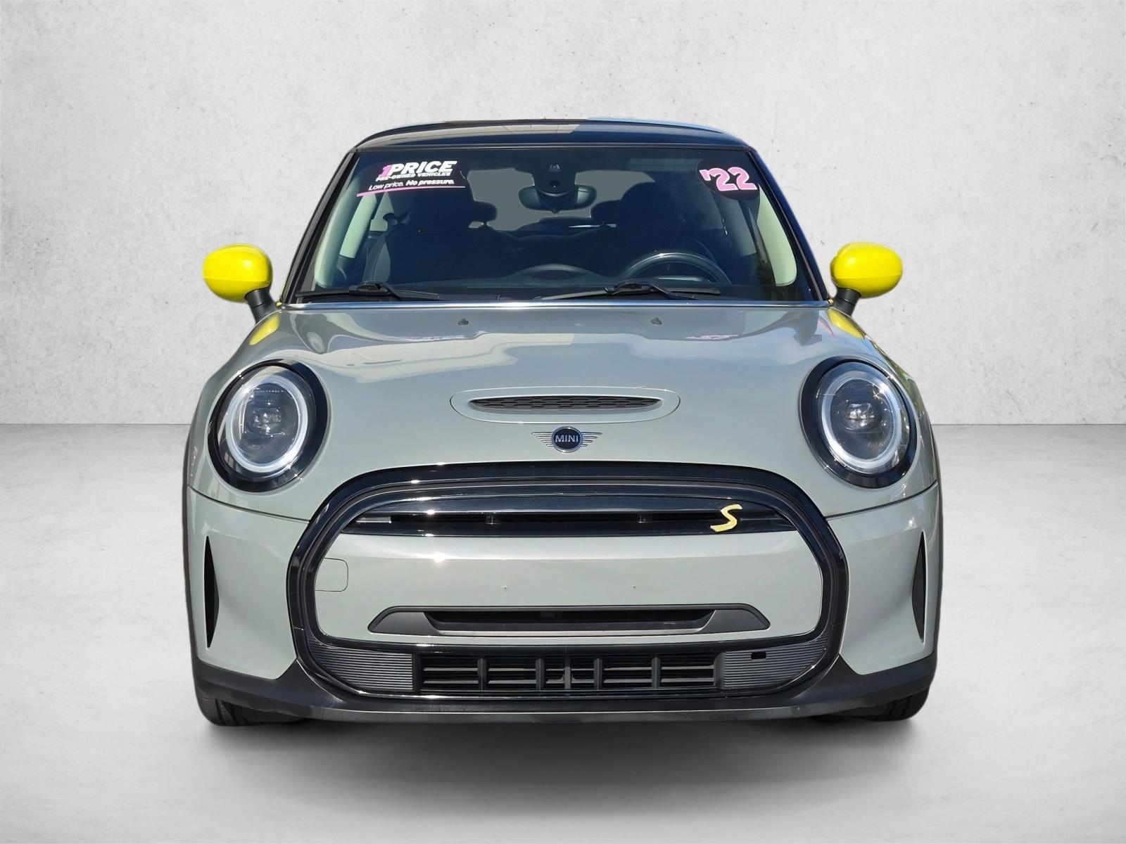Used 2022 MINI Hardtop 2 Door SE with VIN WMW13DJ0XN2R56306 for sale in Sanford, FL