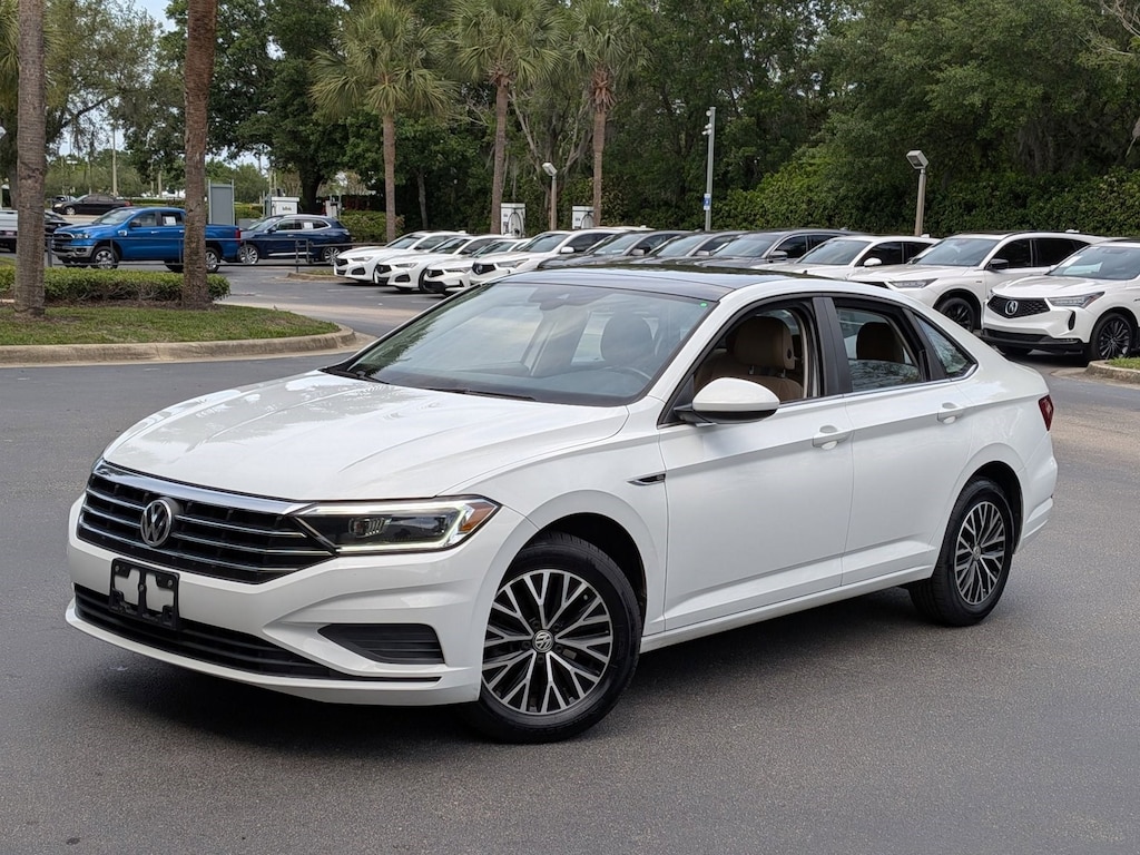 Used 2019 Volkswagen Jetta SEL Sedan