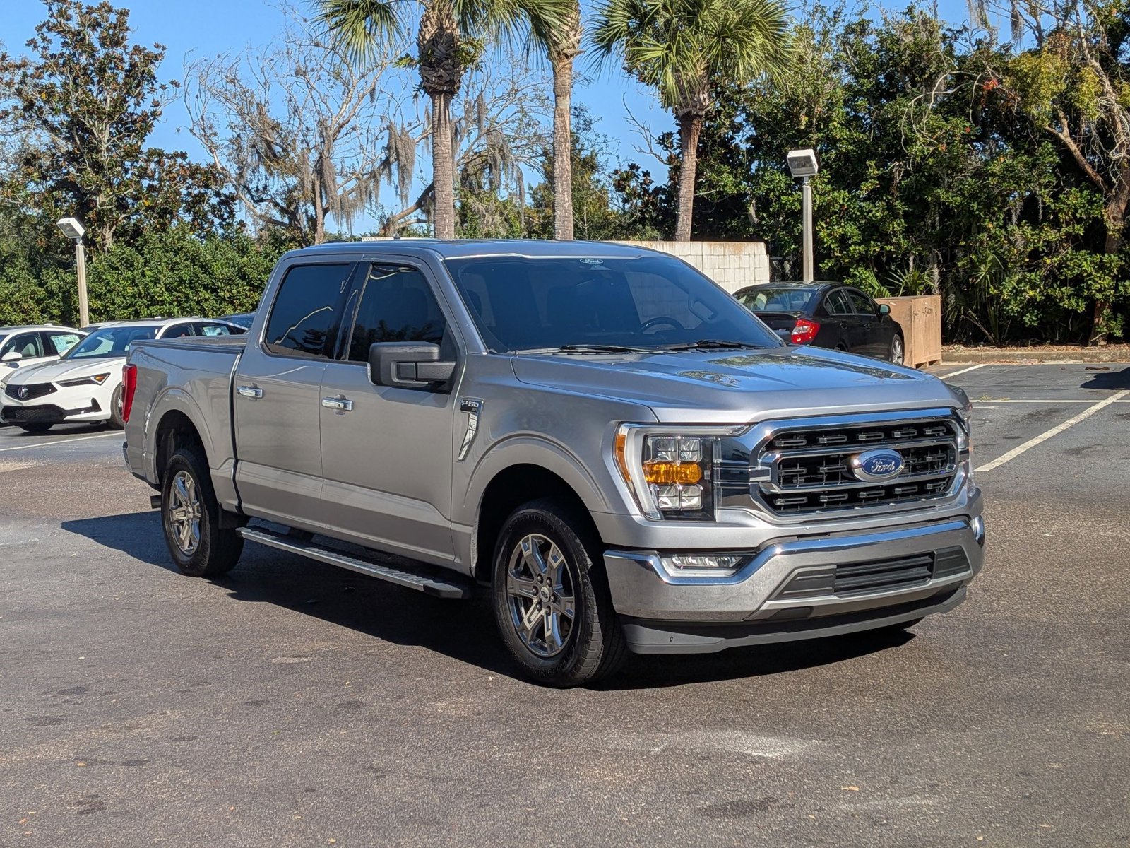 2021 Ford F-150 XLT photo 3