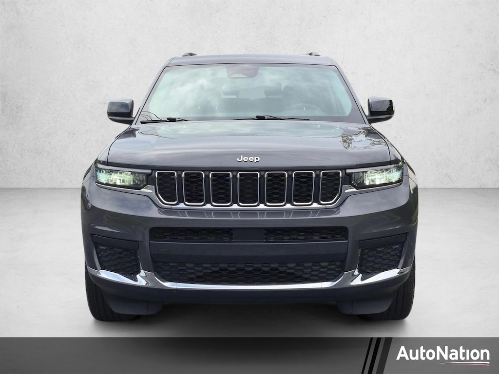 Used 2024 Jeep Grand Cherokee L Laredo SUV