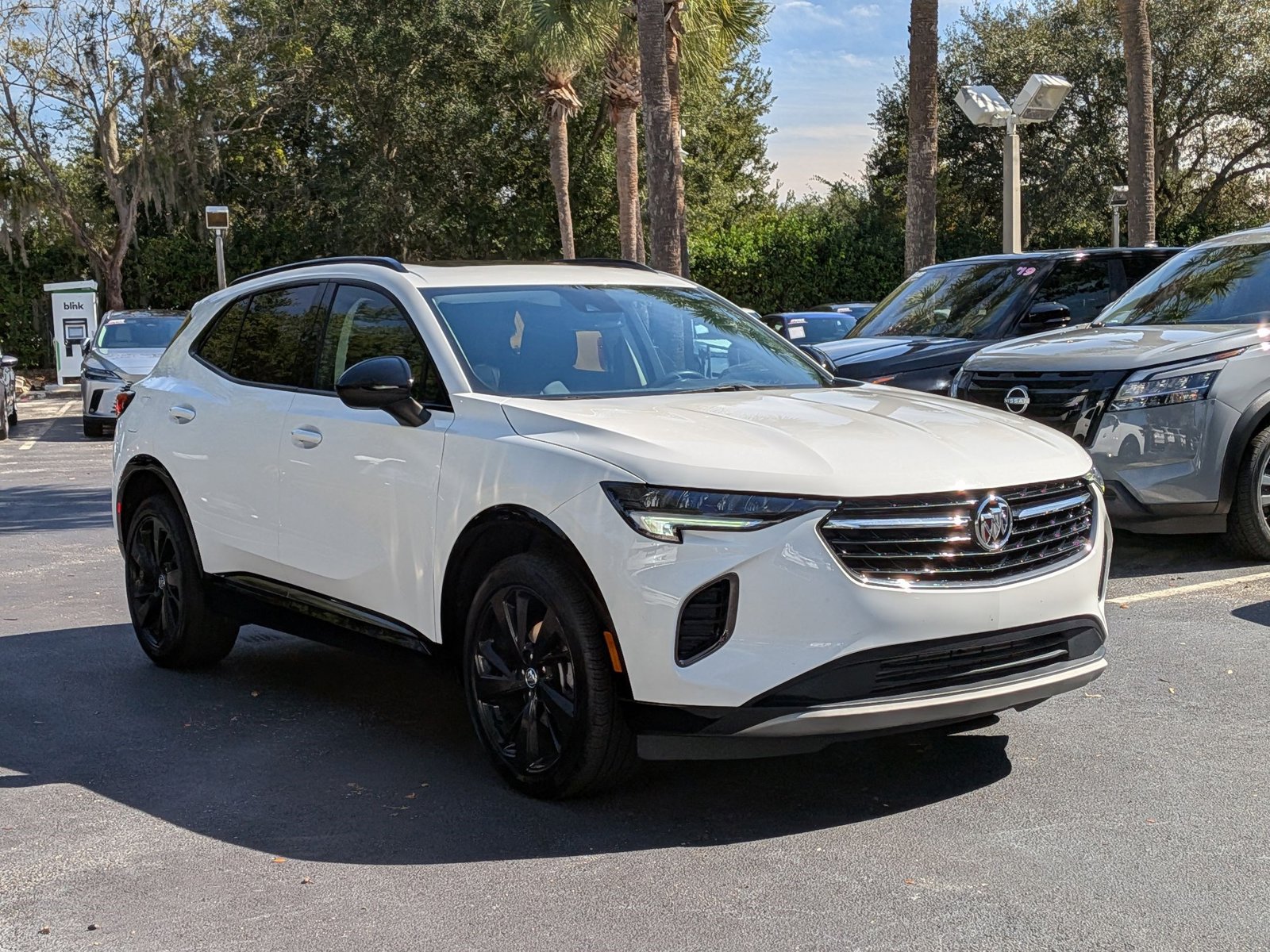 2023 Buick Envision Essence photo 3