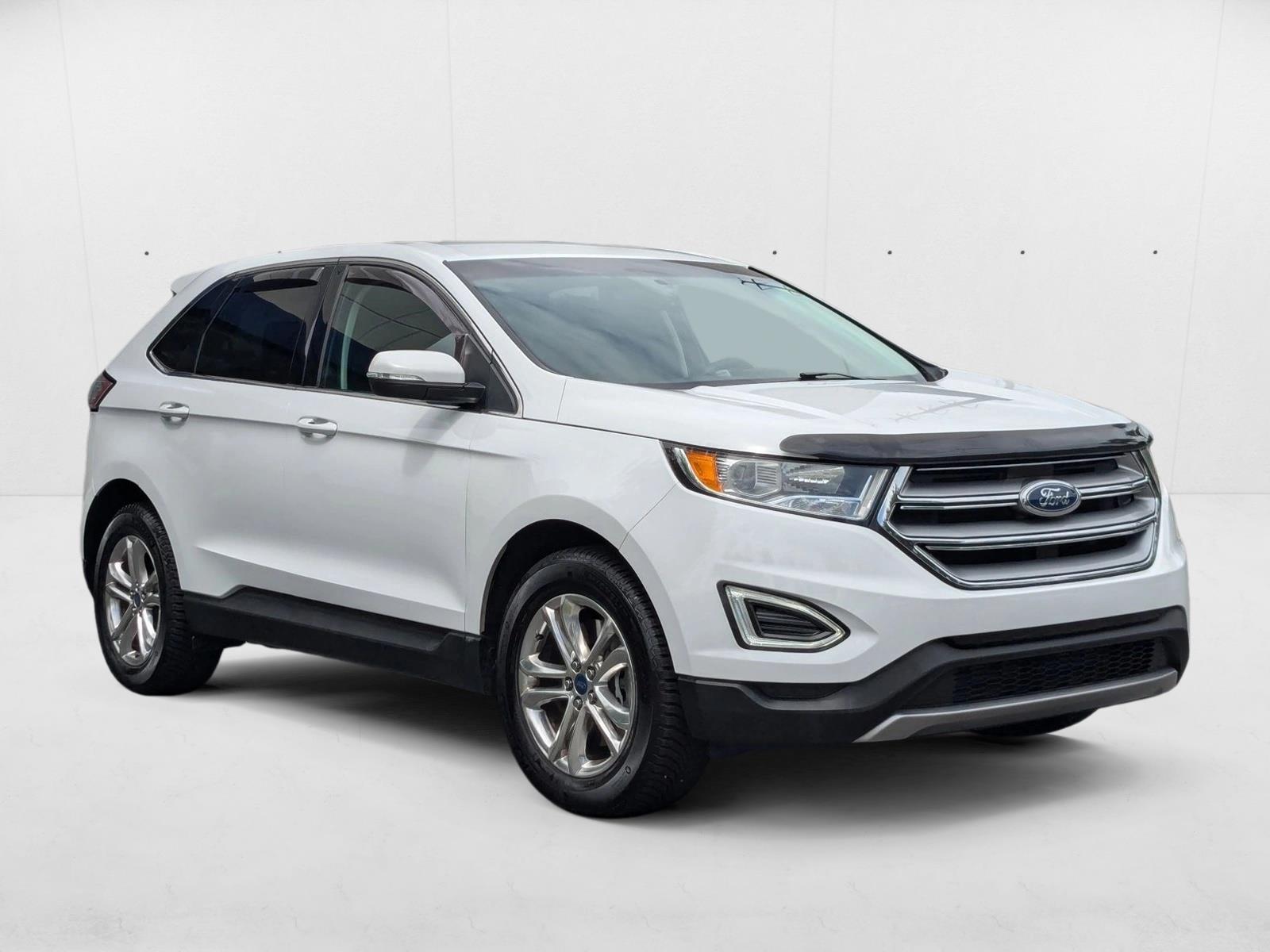 2018 Ford Edge SEL photo 3