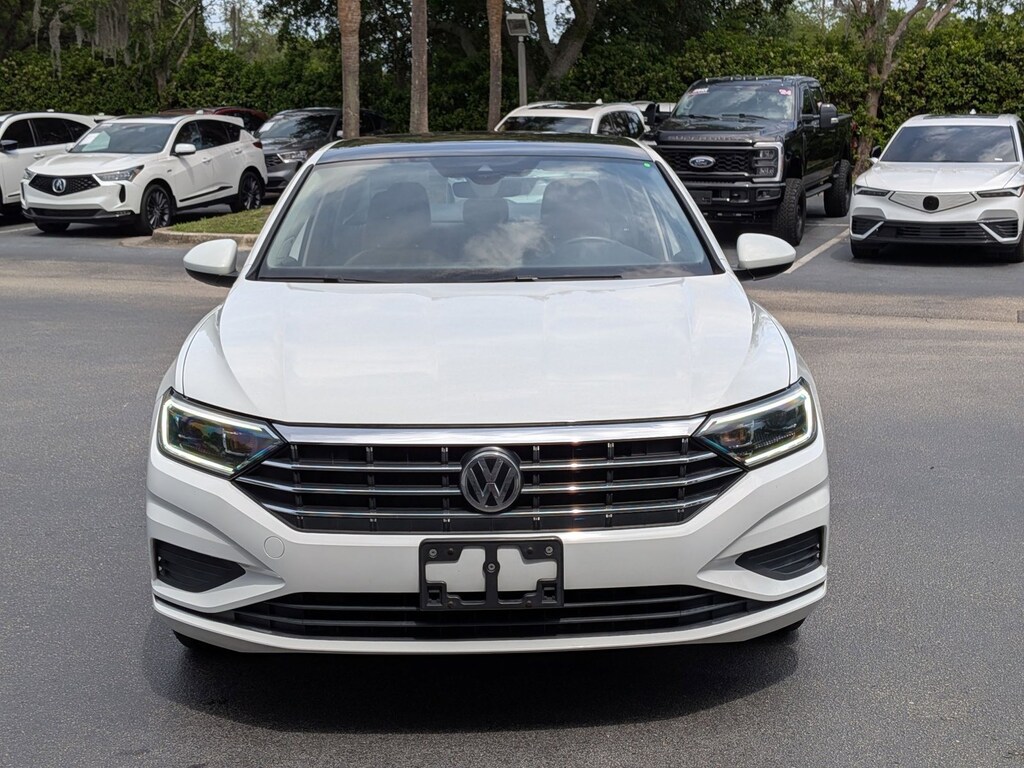 Used 2019 Volkswagen Jetta SEL Sedan
